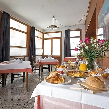 Bed & Breakfast Il Bucaneve Crissolo