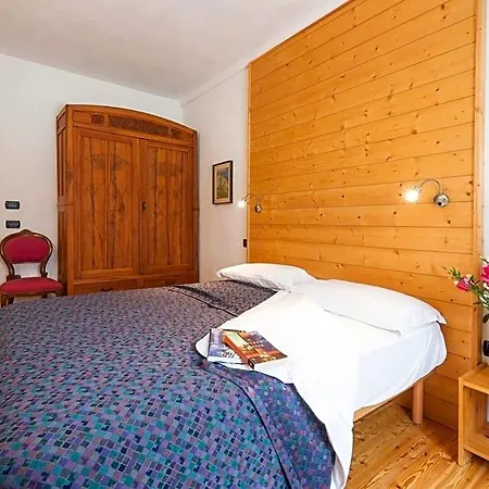 Il Bucaneve Bed & Breakfast 4*